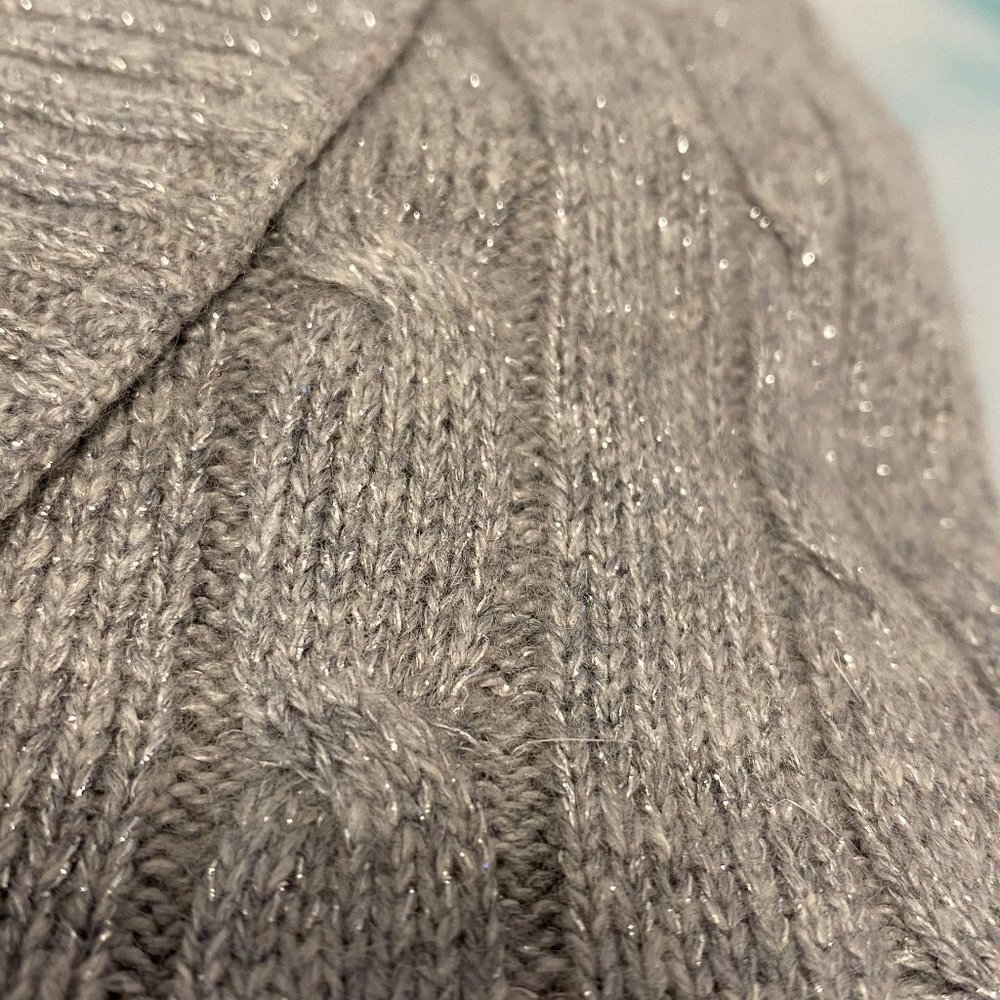 LOFT Grey Sparkly Cableknit V-neck Sweater - Picture 7 of 8